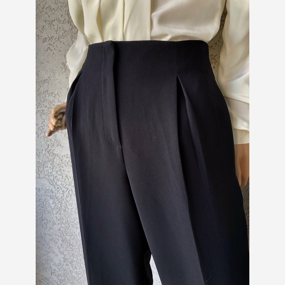 black high waisted pleated pants